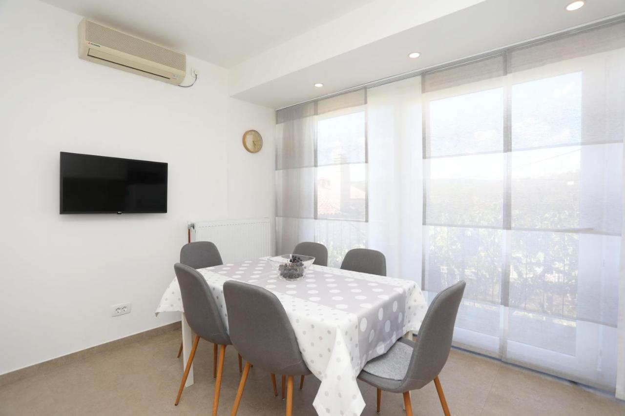 Apartment Falichi Plomin Zewnętrze zdjęcie